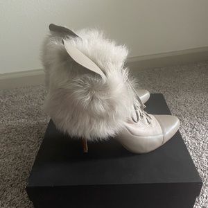 Ann Taylor fur trim booties size 9